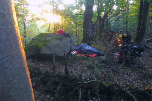 8 Słoneczny poranek na grzbiecie