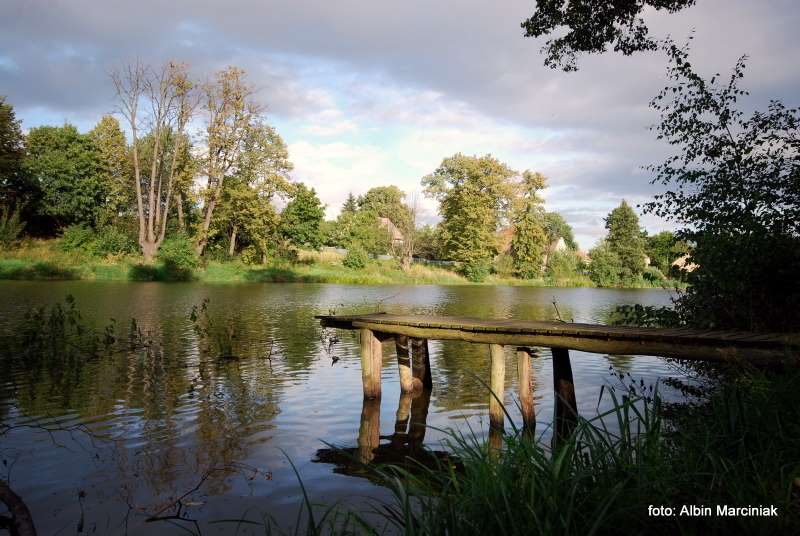 Zamek Owiesno folwark 3