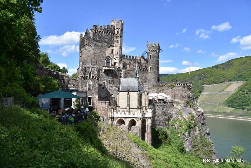 Zamek Rheinstein 37
