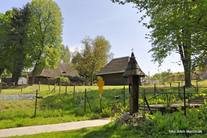Zespol budownictwa drewnianego na Woli Justowskiej w Krakowie 2