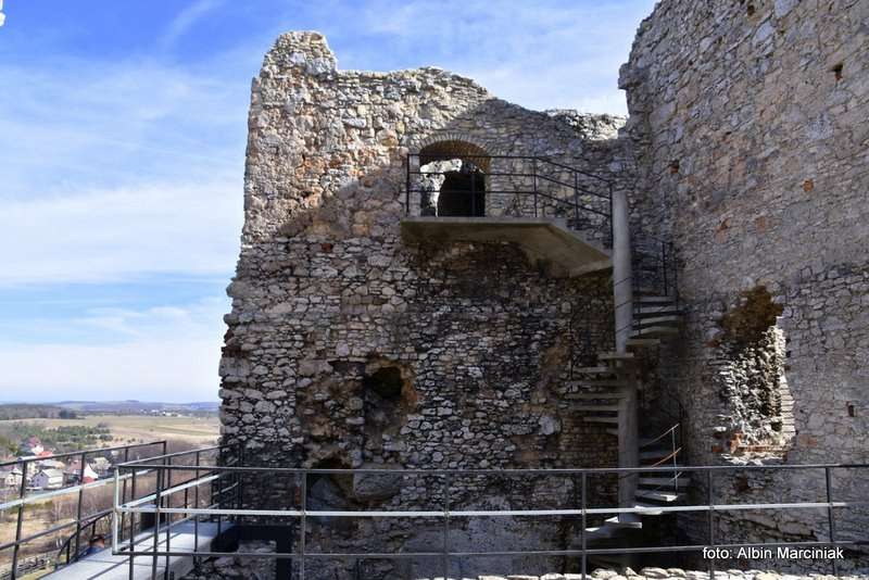 Zamek Ogrodzieniec 19