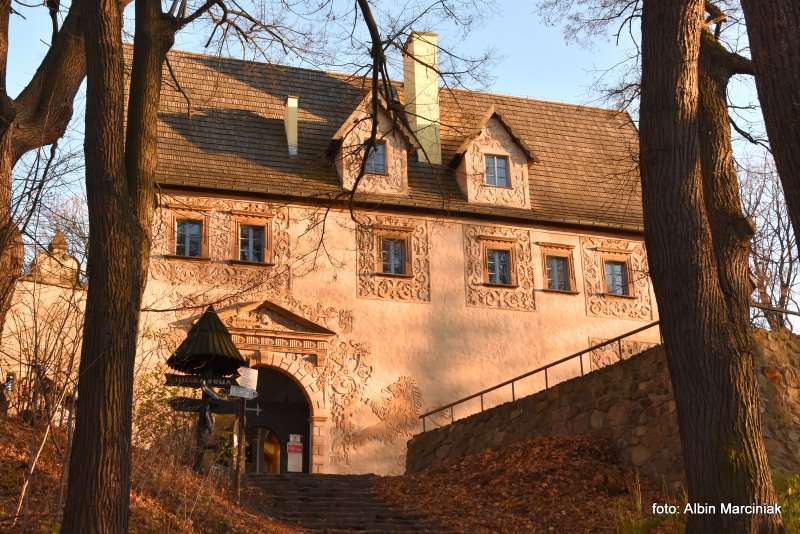 Zamek Grodno Zagorze Slaskie 1