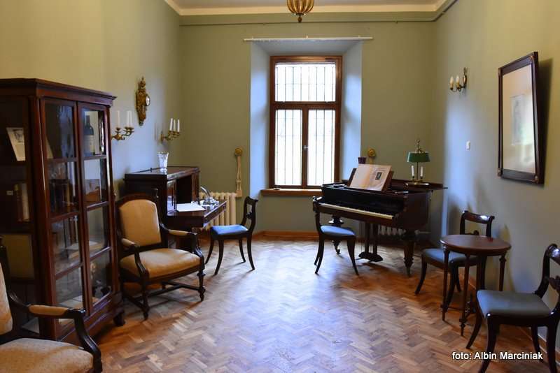 Dworek Ignacego Paderewskiego w Kąśnej Dolnej 20