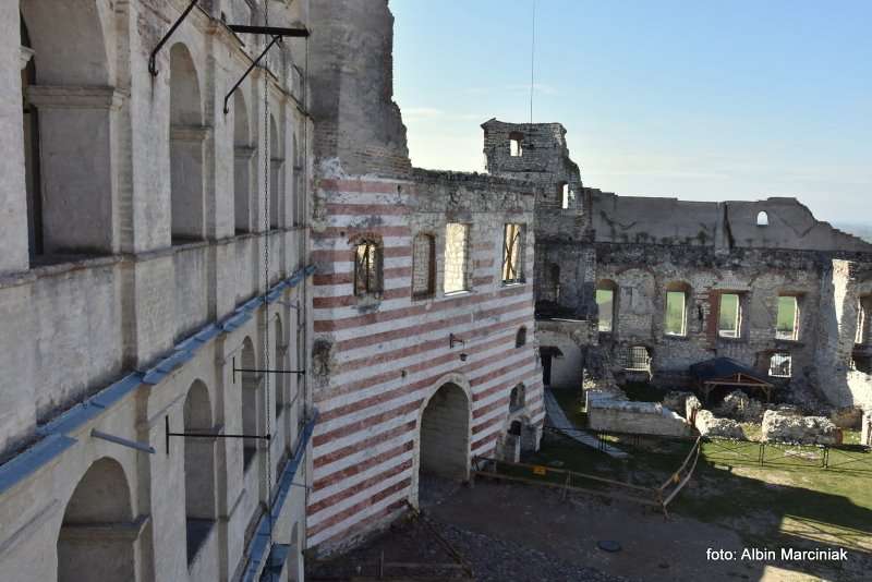 Zamek Janowiec wiosna 2019 foto Albin Marciniak 239