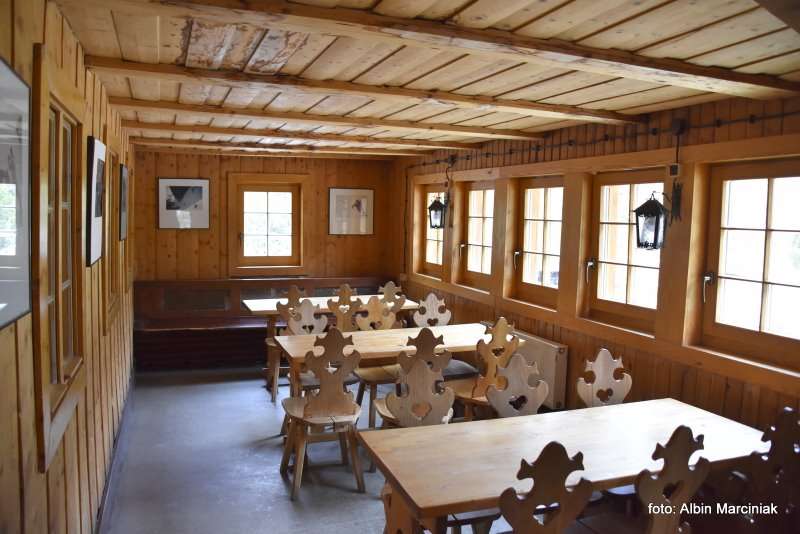 Schronisko Samotnia 10