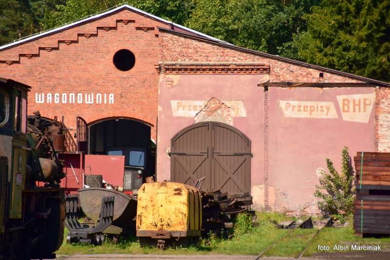 Zabytkowa Stacja Kolei Wąskotorowej w Rudach 34