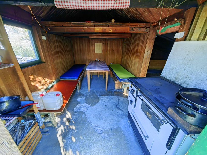 Schrony i schroniska górskie w Chorwacji